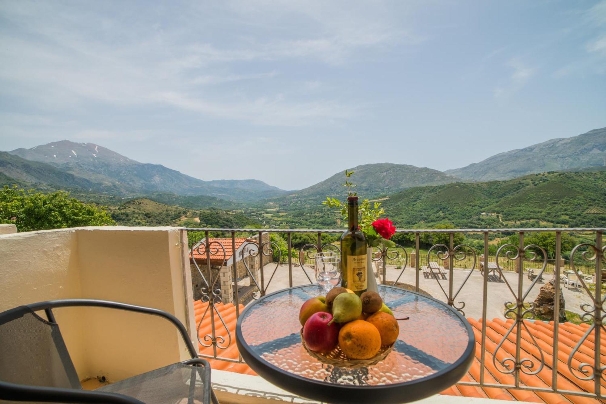 Aravanes Thronos Kamer foto