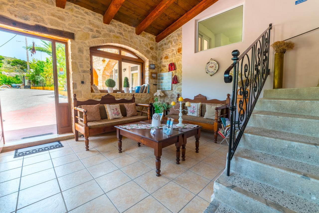 Aravanes Thronos Kamer foto